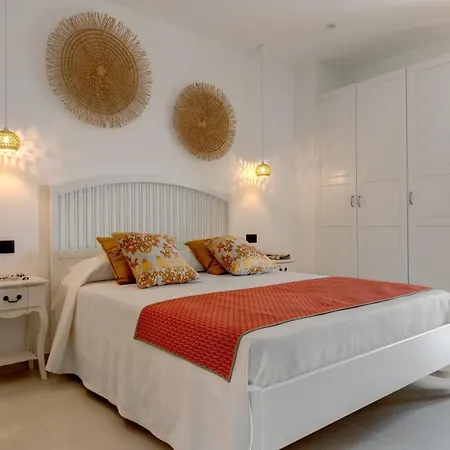 Rocamatura - Adults Only Couette-café Otrante